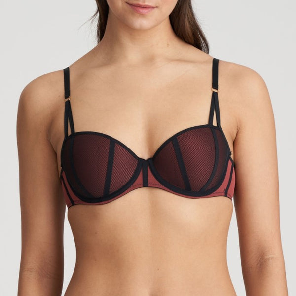//www.esterella.nl/cdn/shop/files/Low-ps_0122329_ITB_600x600.jpg?v=1684940557