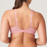 //www.esterella.nl/cdn/shop/files/Low-ps_0141852_BTP_3_compact.jpg