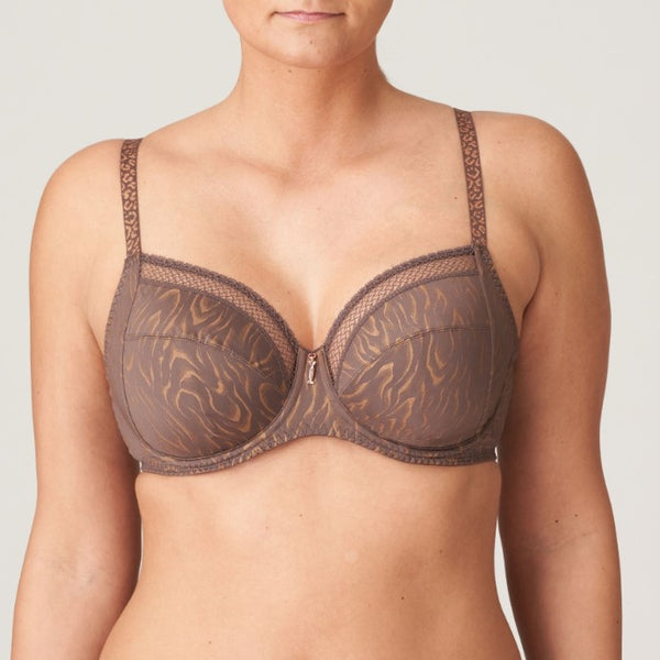 //www.esterella.nl/cdn/shop/files/Low-ps_0142280_PAU_600x600.jpg?v=1684764533