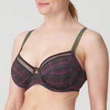 //www.esterella.nl/cdn/shop/files/Low-ps_0142320_ITC_2_compact.jpg
