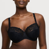 //www.esterella.nl/cdn/shop/files/Low-ps_0142470_ZWA_364e088f-ae45-4e2c-9e9f-42f1d5ed1267_compact.jpg