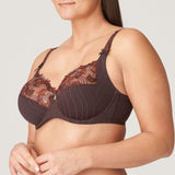 //www.esterella.nl/cdn/shop/files/Low-ps_0161810_RIS_2_compact.jpg