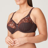 //www.esterella.nl/cdn/shop/files/Low-ps_0161817_RIS_2_compact.jpg