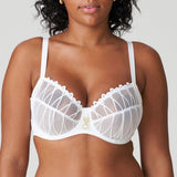 //www.esterella.nl/cdn/shop/files/Low-ps_0163360_WIT_compact.jpg