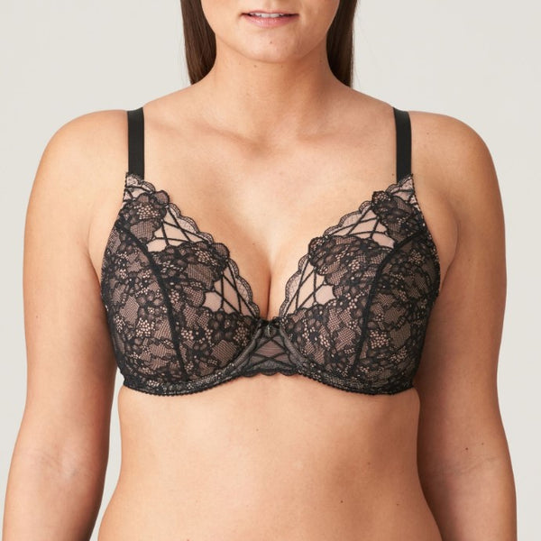//www.esterella.nl/cdn/shop/files/Low-ps_0163432_ZWA_600x600.jpg?v=1684759041