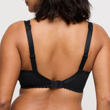//www.esterella.nl/cdn/shop/files/Low-ps_0163582_ZWA_3_compact.jpg