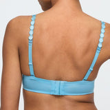 //www.esterella.nl/cdn/shop/files/Low-ps_0220827_AZD_3_compact.jpg