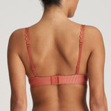 //www.esterella.nl/cdn/shop/files/Low-ps_0220827_STC_4_compact.jpg