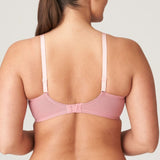 //www.esterella.nl/cdn/shop/files/Low-ps_0241853_BTP_3_compact.jpg