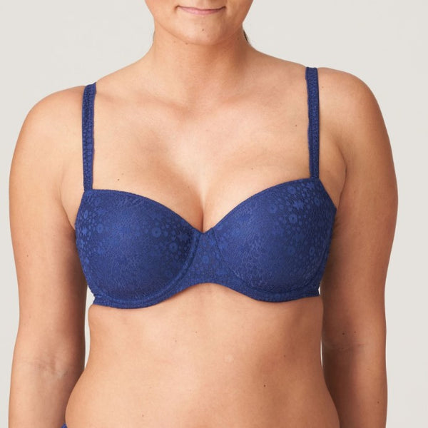 //www.esterella.nl/cdn/shop/files/Low-ps_0241972_ROY_600x600.jpg?v=1684752955
