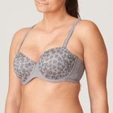 //www.esterella.nl/cdn/shop/files/Low-ps_0242292_FFG_2_compact.jpg