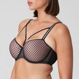 //www.esterella.nl/cdn/shop/files/Low-ps_0242352_ZWA_3_compact.jpg
