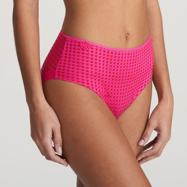 //www.esterella.nl/cdn/shop/files/Low-ps_0500411_ELP_2_600x600.jpg?v=1684585168