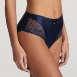 //www.esterella.nl/cdn/shop/files/Low-ps_0501336_VEL_2_compact.jpg