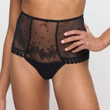 //www.esterella.nl/cdn/shop/files/Low-ps_0502931_ZWA_compact.jpg