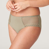 //www.esterella.nl/cdn/shop/files/Low-ps_0541931_BTQ_2_compact.jpg