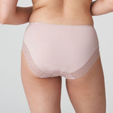 //www.esterella.nl/cdn/shop/files/Low-ps_0541971_BDS_3_compact.jpg