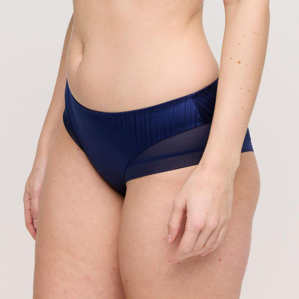 //www.esterella.nl/cdn/shop/files/Low-ps_0542332_SAF_2_600x600.jpg?v=1754234639