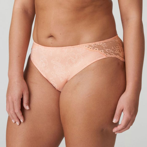 //www.esterella.nl/cdn/shop/files/Low-ps_0542380_SYD_2_600x600.jpg?v=1702282686