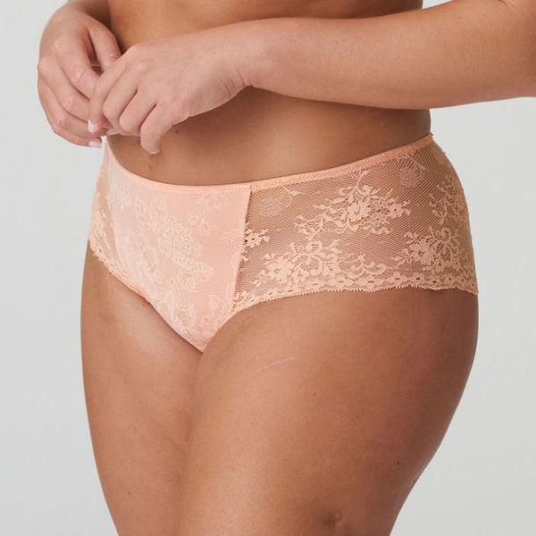 //www.esterella.nl/cdn/shop/files/Low-ps_0542382_SYD_2_600x600.jpg?v=1702282643