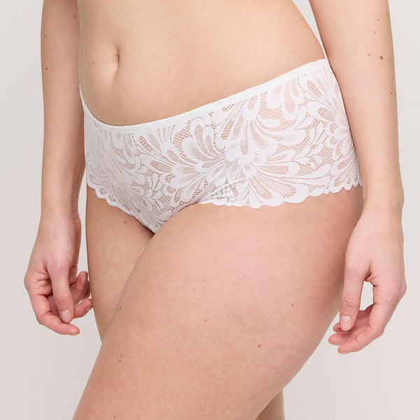 //www.esterella.nl/cdn/shop/files/Low-ps_0542472_NAT_2_600x600.jpg?v=1752403821