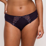 //www.esterella.nl/cdn/shop/files/Low-ps_0561815_AMG_compact.jpg