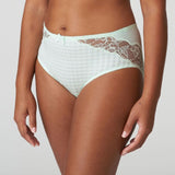 //www.esterella.nl/cdn/shop/files/Low-ps_0562126_FDP_2_compact.jpg