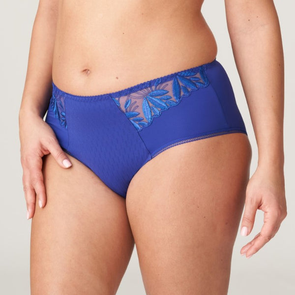 //www.esterella.nl/cdn/shop/files/Low-ps_0563151_CZB_2_600x600.jpg?v=1684584695