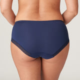 //www.esterella.nl/cdn/shop/files/Low-ps_0563311_SAF_3_compact.jpg