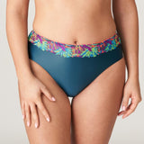 //www.esterella.nl/cdn/shop/files/Low-ps_0563321_EMG_compact.jpg