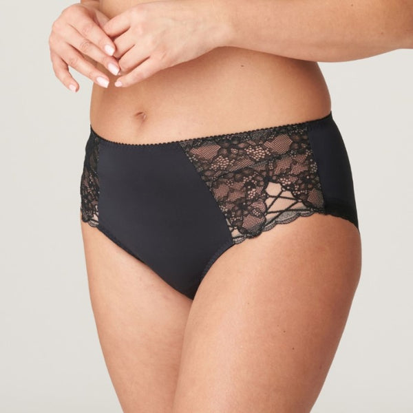 //www.esterella.nl/cdn/shop/files/Low-ps_0563431_ZWA_2_600x600.jpg?v=1684759124