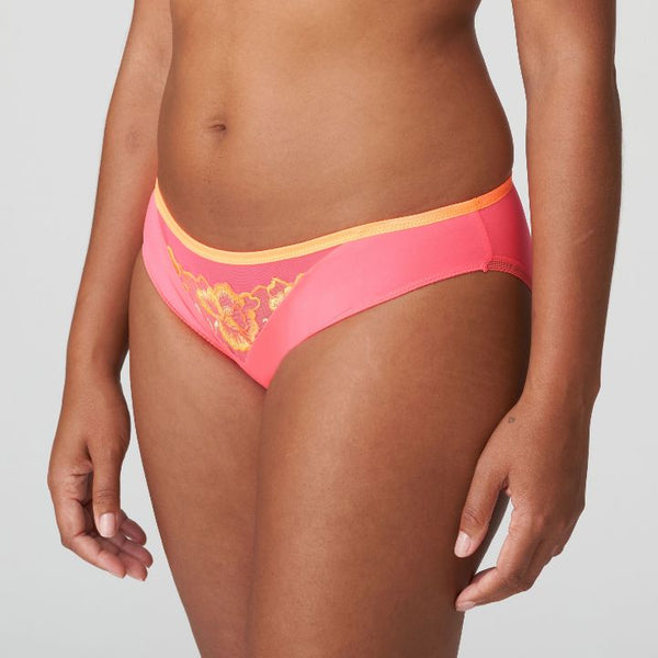 //www.esterella.nl/cdn/shop/files/Low-ps_0563440_TRC_2_600x600.jpg?v=1701796001