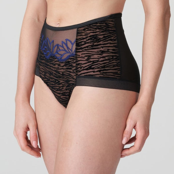 //www.esterella.nl/cdn/shop/files/Low-ps_0563452_SBK_2_600x600.jpg?v=1684752320