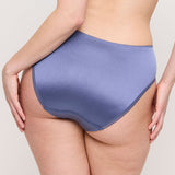 //www.esterella.nl/cdn/shop/files/Low-ps_0563481_NIS_3_compact.jpg