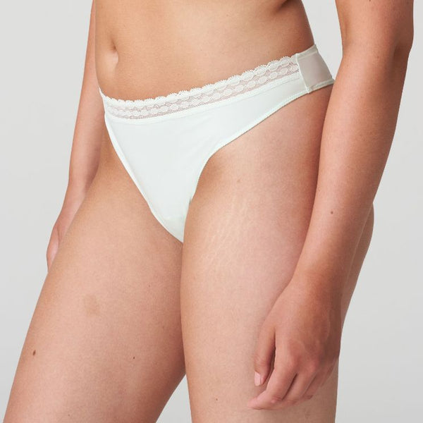 //www.esterella.nl/cdn/shop/files/Low-ps_0642360_FDP_2_600x600.jpg?v=1702369391