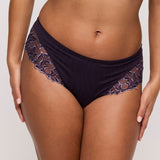 //www.esterella.nl/cdn/shop/files/Low-ps_0661816_AMG_compact.jpg