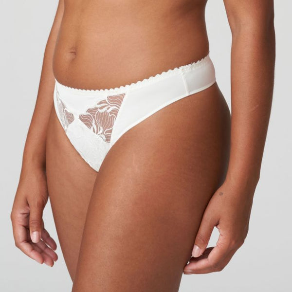 //www.esterella.nl/cdn/shop/files/Low-ps_0663470_NAT_2_82c4ee55-586c-4d98-ac7d-6ca3b50df2c5_600x600.jpg?v=1701846532