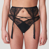 //www.esterella.nl/cdn/shop/files/Low-ps_0702710_ZWA_compact.jpg