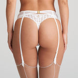 //www.esterella.nl/cdn/shop/files/Low-ps_0702790_WIT_3_compact.jpg