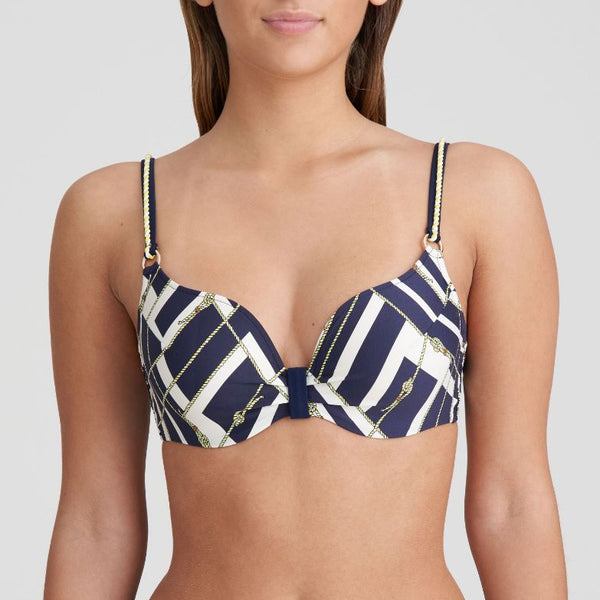 //www.esterella.nl/cdn/shop/files/Low-ps_1006616_MAJ_600x600.jpg?v=1701531155