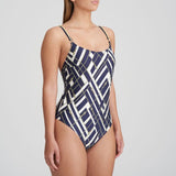 //www.esterella.nl/cdn/shop/files/Low-ps_1006635_MAJ_3_compact.jpg