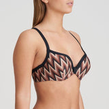 //www.esterella.nl/cdn/shop/files/Low-ps_1007016_MIR_3_compact.jpg