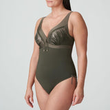 //www.esterella.nl/cdn/shop/files/Low-ps_4011839_KKI_3_compact.jpg