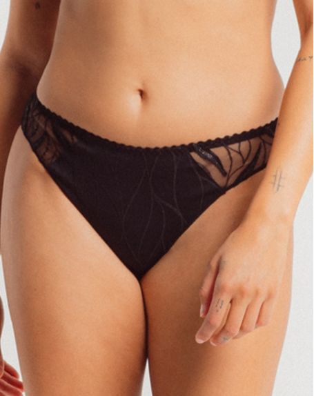//www.esterella.nl/cdn/shop/files/calzoncillo-louisa-bracq-julia-negro_600x600.jpg?v=1692180872
