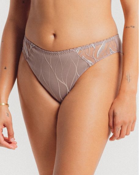 //www.esterella.nl/cdn/shop/files/calzoncillo-louisa-bracq-julia-taupe_600x600.jpg?v=1692180905