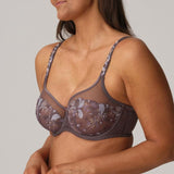 //www.esterella.nl/cdn/shop/files/ps_0163392_EYS_2_compact.jpg
