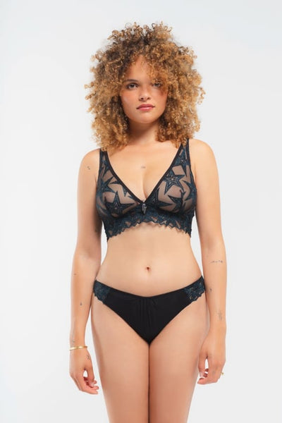 //www.esterella.nl/cdn/shop/files/superstar-tanga-louisabracq_600x600.jpg?v=1692779147