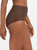 //www.esterella.nl/cdn/shop/products/634-24112021-1434_compact.jpg