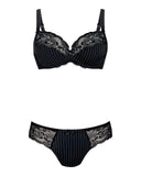 //www.esterella.nl/cdn/shop/products/AntoniaShort1324001Zwart__2_compact.jpeg