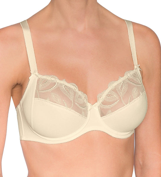 //www.esterella.nl/cdn/shop/products/ChoiceBeugelbh0205208048Vanilla__1_600x600.jpeg?v=1642217768